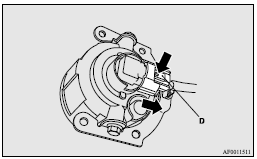 Mitsubishi Lancer: Front fog lamps (Type 2). 5. Remove the bulb assembly (E) by turning it anticlockwise.