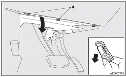 Mitsubishi Lancer: Fuse block location. 