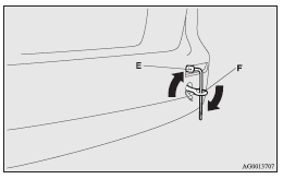 Mitsubishi Lancer: Emergency towing. 4. Always attach the tow rope to the towing hook. Otherwise, the instructions